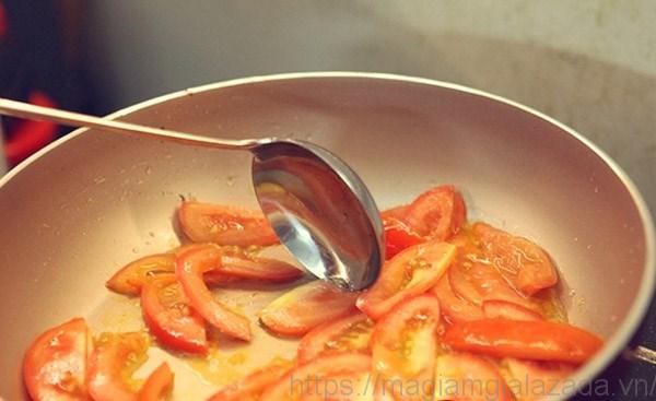 Sử dụng chảo chống dính đúng cách Sử dụng chảo chống dính đúng cách