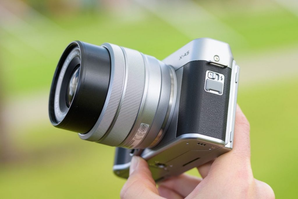 Đánh giá máy ảnh Fujifilm X-A5